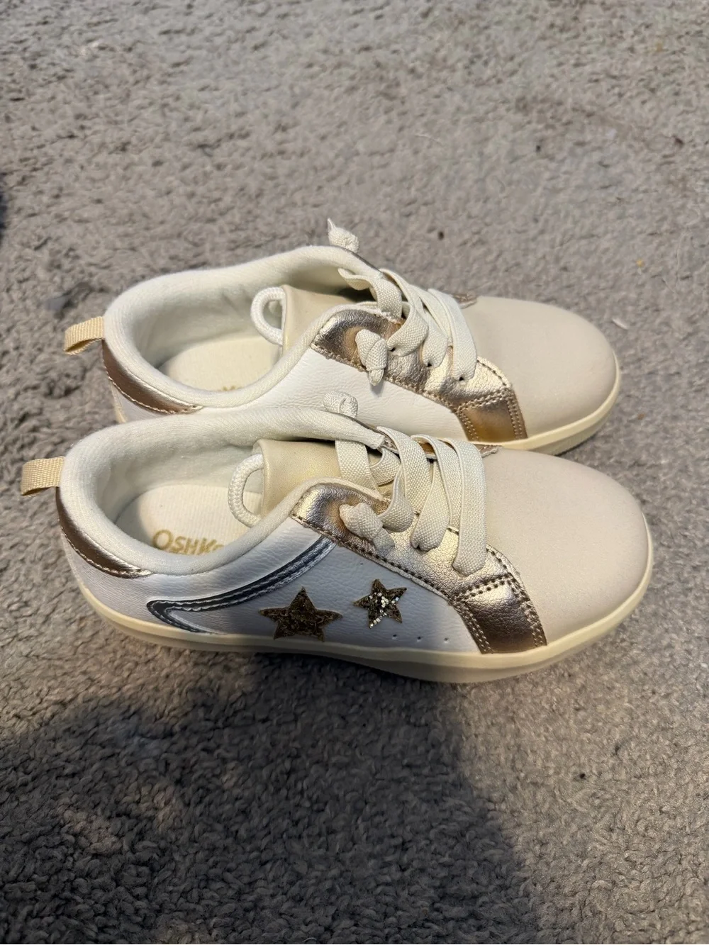 OshKosh B'gosh Cream and Gold Star Trim Sneakers